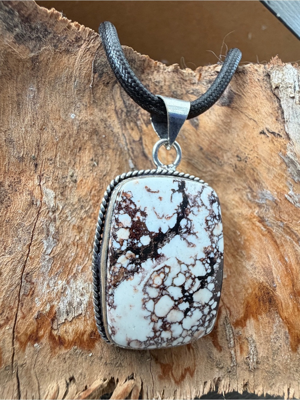 925 Sterling Silver Wild Horse Turquoise Necklace Native American Jewelry
